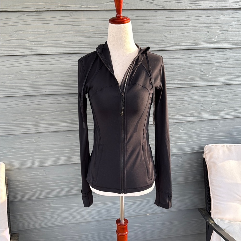 LULULEMON Hooded Define Jacket *Nulu* (Size 6)